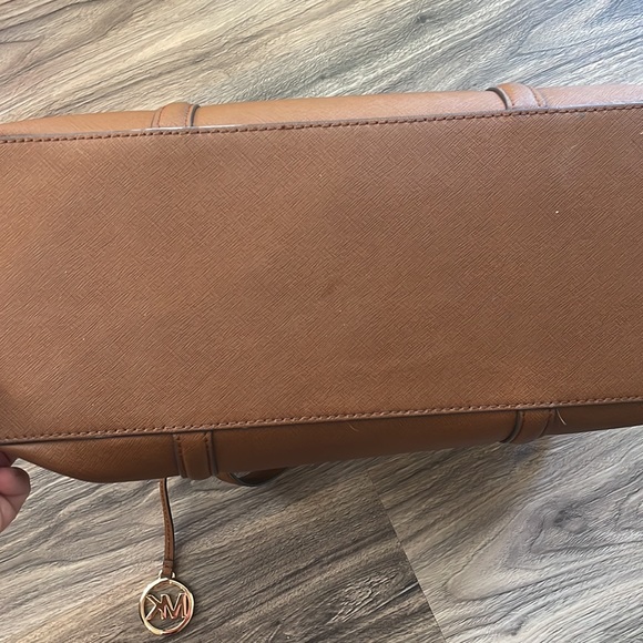 Michael Kors Tote- Fits laptop and much more! - Picture 8 of 8